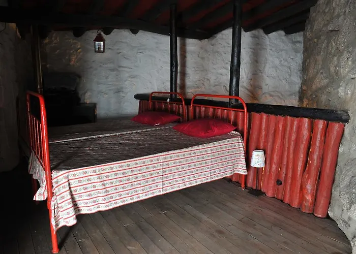 Salto Do Lobo ゲストハウス コビリャン