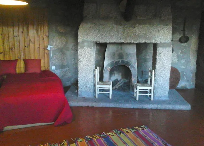 Salto Do Lobo ゲストハウス コビリャン