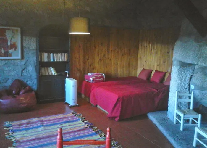 ゲストハウス Salto Do Lobo コビリャン